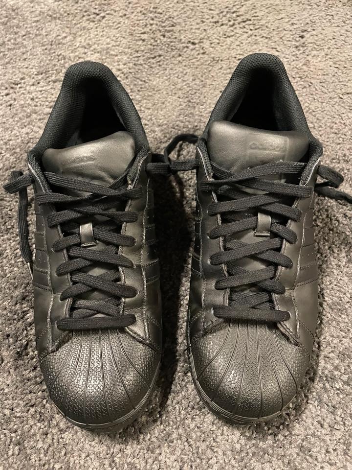 Adidas Originals Superstar Herren Sneaker Gr. 45 1/3 Black in Rehburg