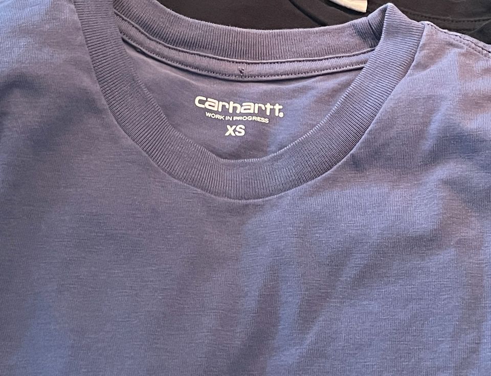 Carhartt T-Shirt S/S Chase T-Shirt blau Gr XS neu in Meerbusch