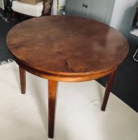 Schöner alter Tisch rund ausziehbar 100/150 cm Holz Niedersachsen - Oldenburg Vorschau