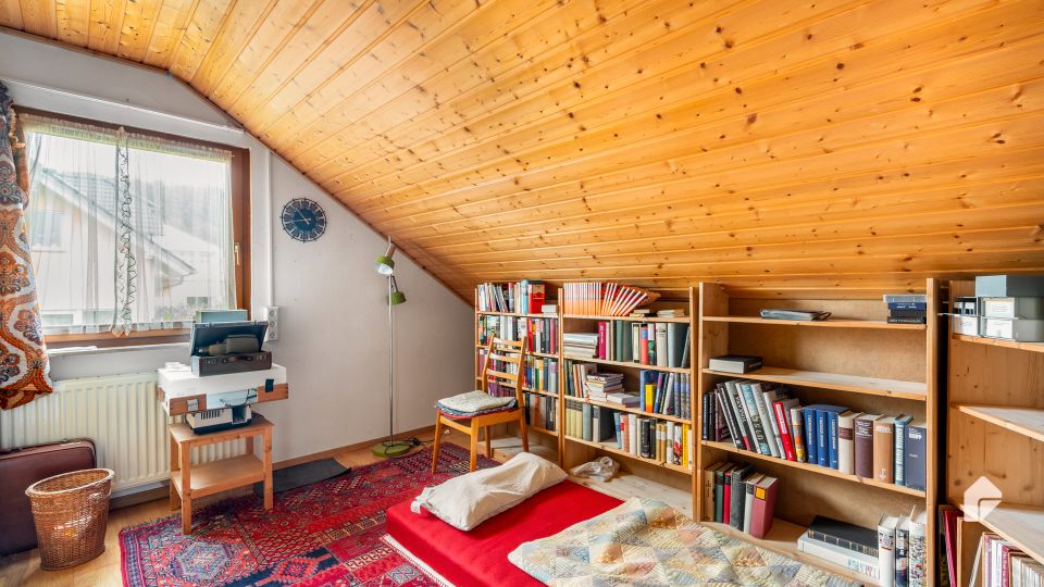 Modernes Einfamilienhaus mit 6 Zimmern und idyllischem Gartenblick in Niefern-Öschelbronn