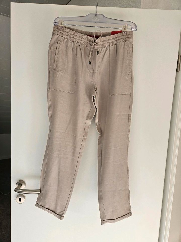 S.Oliver, EDC/Esprit, Vero Moda, Chino/Ankle/Stoffhose Gr.34/36 in Gifhorn