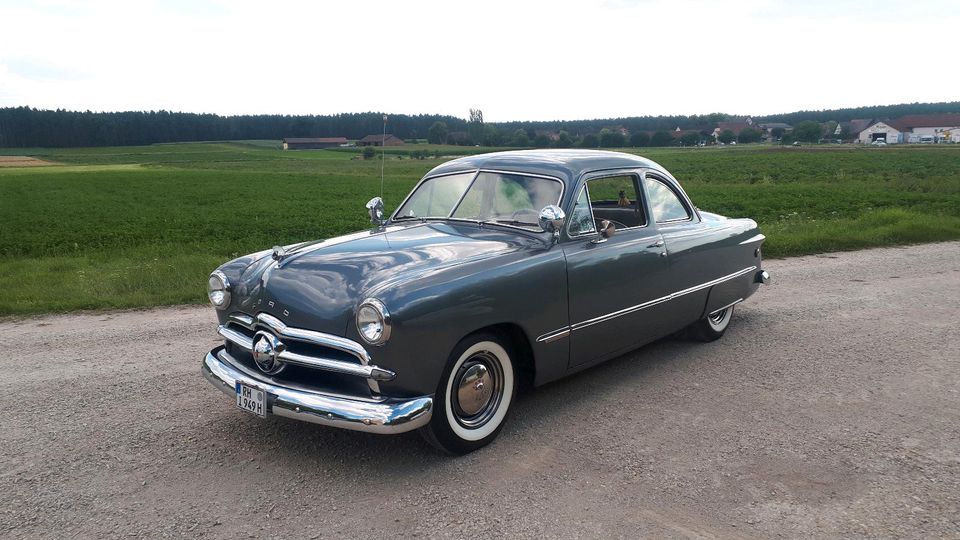 1949 Ford Shoebox V8 Flathead in Roth