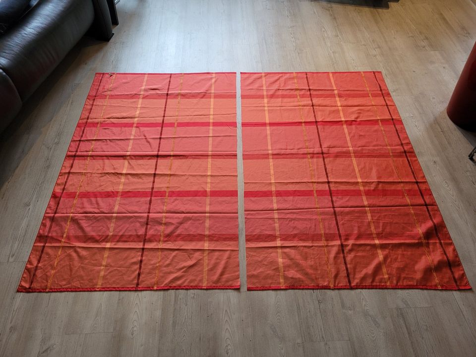 2x Stoff Gardine Vorhang Tischdecke orange rot je 145x90 cm in Wetzlar