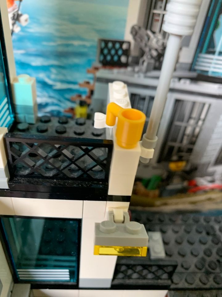 Lego 60130 Polizeihauptquartier auf der Gefängnisinsel in Böblingen