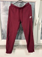 Nike Jogginghose Damen Größe M rot Baden-Württemberg - Leimen Vorschau