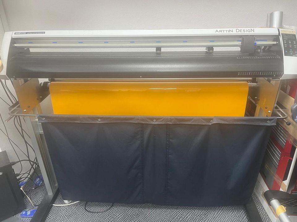 Graphtec CE5000-120 Schneideplotter in Düsseldorf