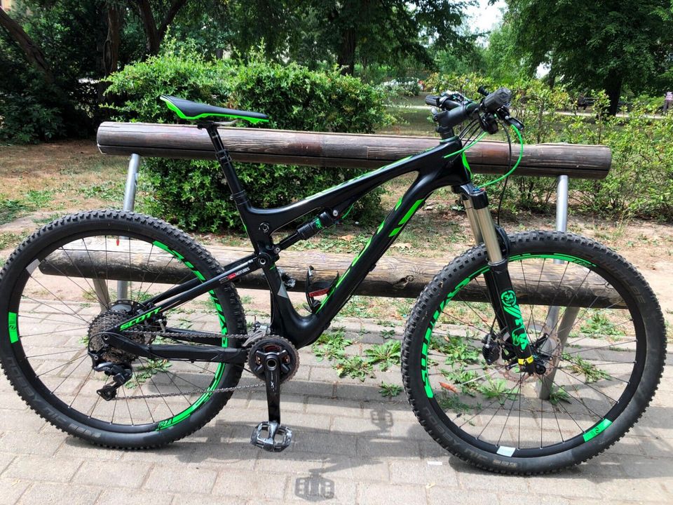 29" Fully Scott Genius 910 Carbon All-Mountainbike MTB Shimano XT in Dresden