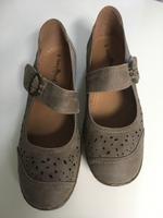 Laura Berg Damen Sommer Schuhe Gr.42 Neu Nordrhein-Westfalen - Moers Vorschau