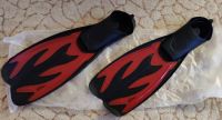 Taucherflossen Schwimmflossen Betzold Sport rot Größe 34-35 Neu Sachsen - Pegau Vorschau