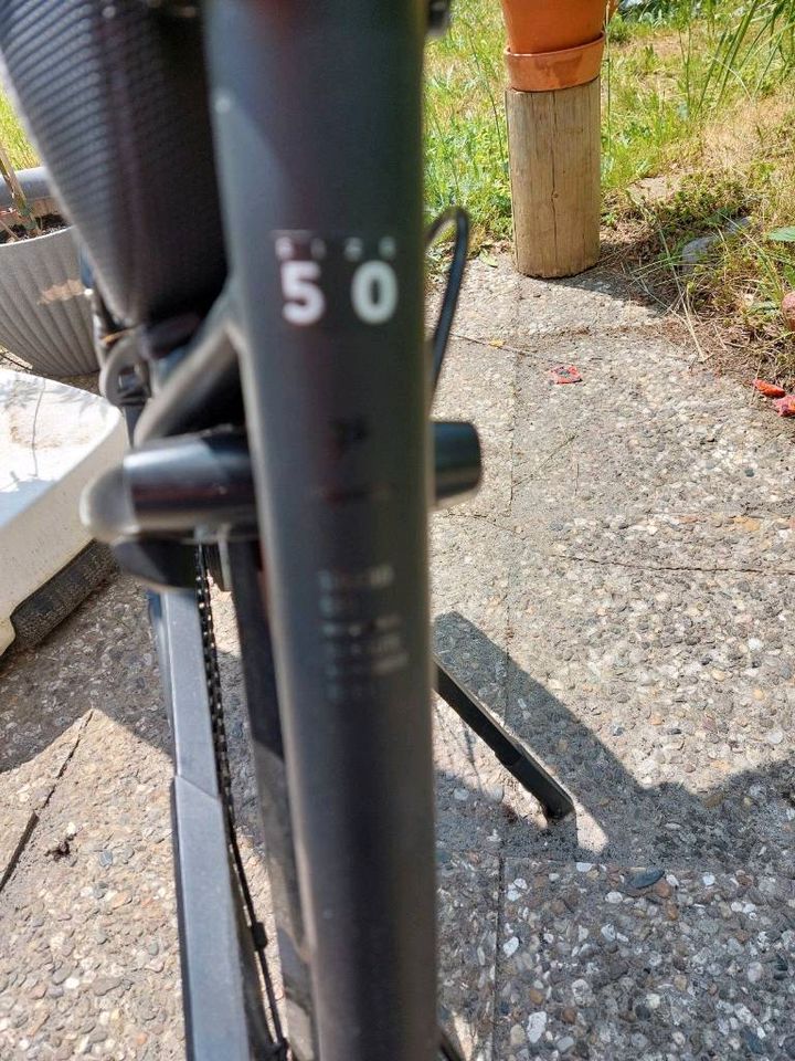 E-Bike PEGASUS Solero E8R- Wave8NR- nur 130 km, 3 Jahre-schwarz in Berlin