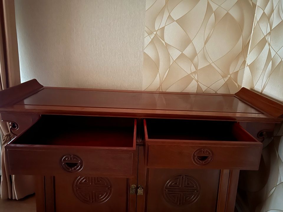 Rosenholz-Schrank-Sideboard/Ming-Stil in Buxtehude