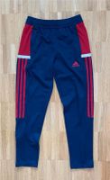 Sport Hockey Hose „Safo“ 140 neu Adidas Frankfurt am Main - Sachsenhausen Vorschau