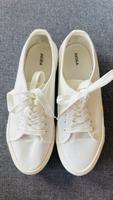 Akira, cremefarbene Sneaker / Stoffschuhe mit kleinem Plateau, Altona - Hamburg Ottensen Vorschau