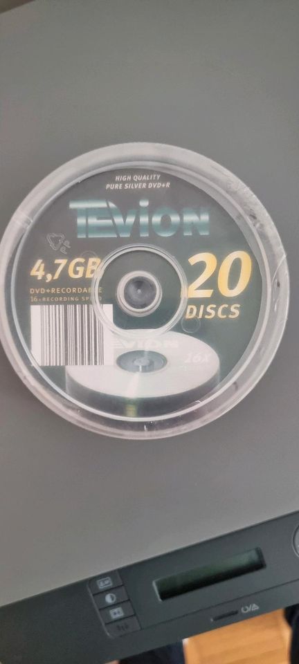 20 Discs 4,7 GB Tevion in Duisburg