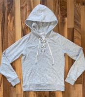Hoodie XS Kapuzenpullover grau Sachsen - Riesa Vorschau
