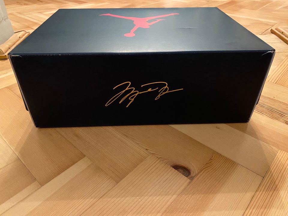 Nike Air Jordan 7 Trophy Room 45 US 11 in Balingen