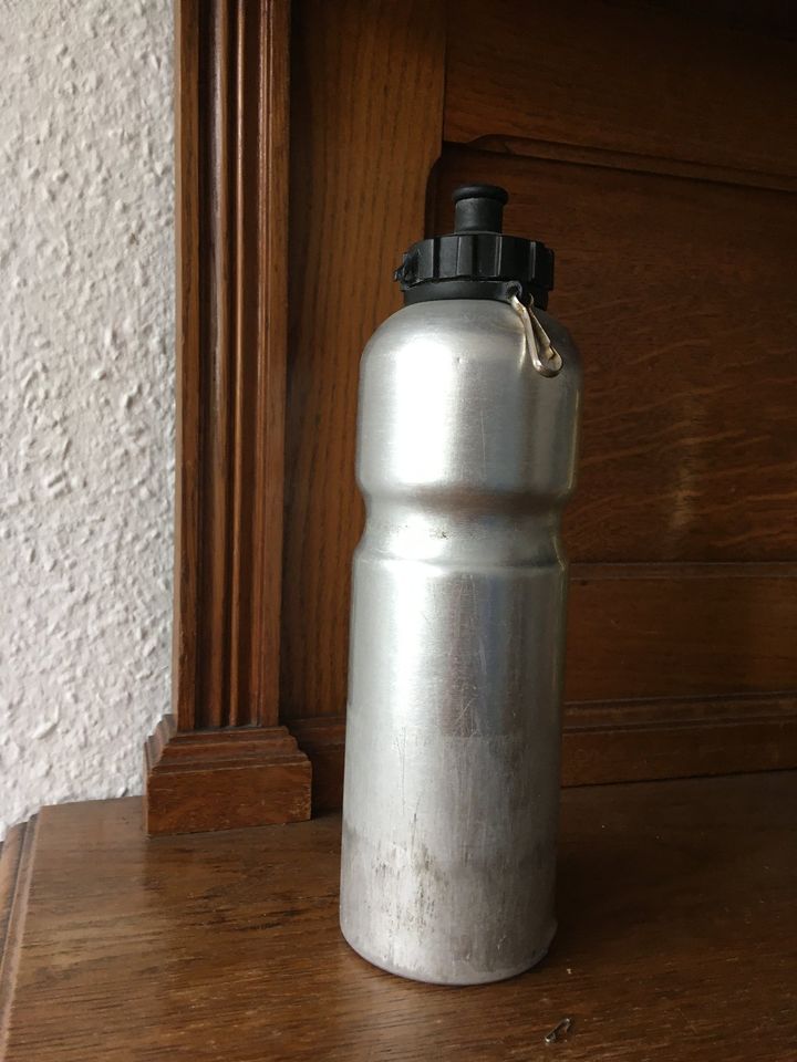 Fahrradtrinkflasche  |  Alu in Kusterdingen