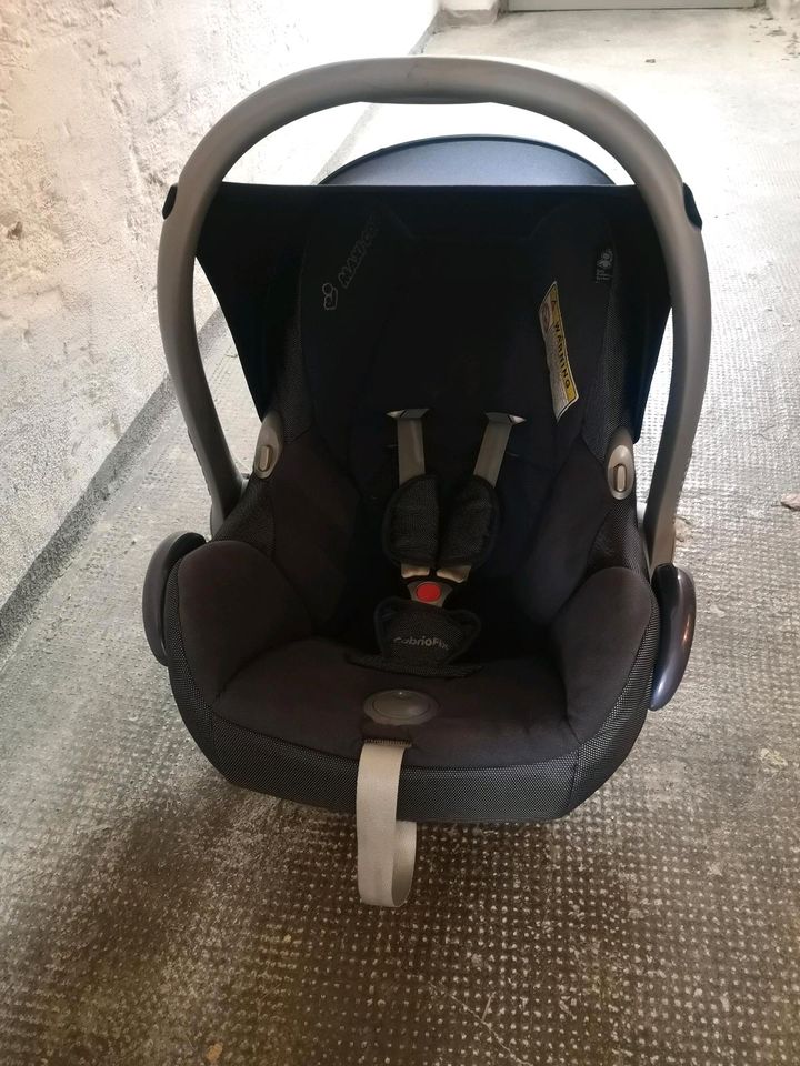 Maxi Cosi Kinder sitz mit Isofix in Memmingen