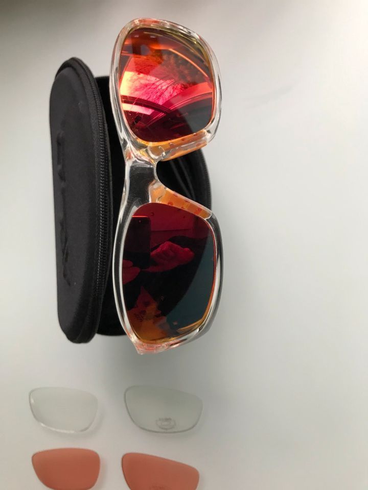 Rad Sonnenbrille mit wechselbaren unterschiedlichen Gläsern in Themar