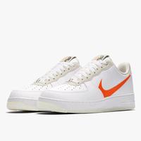 Nike Air Force 1 '07 LV8 Herren Low Sneaker Weiß/Orange Gr. EU46 Hessen - Lampertheim Vorschau