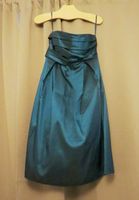 Elegantes Abendkleid türkis / blau glänzend in Größe 36-38 Bremen - Oberneuland Vorschau