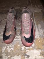 Nike Fußballschuhe pink Größe 43 Hessen - Wetzlar Vorschau