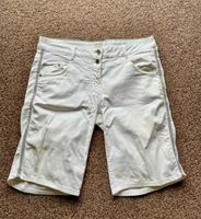 Bermuda-Shorts von Cecil - Form Scarlett, Gr. 31 Kreis Ostholstein - Malente Vorschau