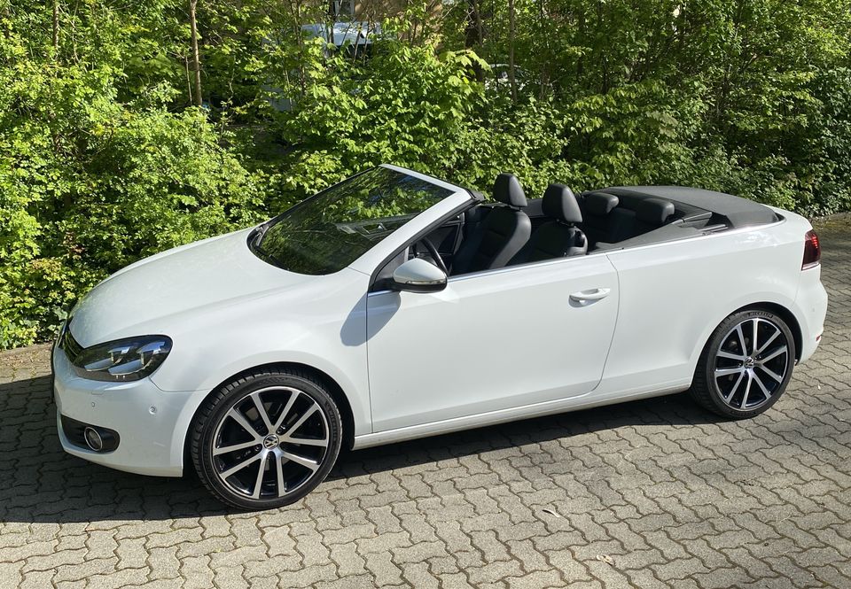 Golf Cabriolet TDI Automatik in Göttingen