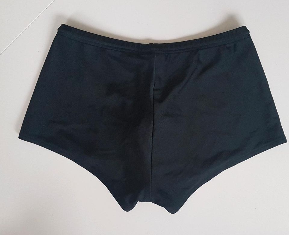 Lacoste - Badehose - Herren - Gr. S - Neu - Typ MH9800 in Düsseldorf