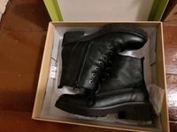 Schwarze Stiefeletten, Waldläufer, neuwertig, Gr. 39 Mitte - Wedding Vorschau
