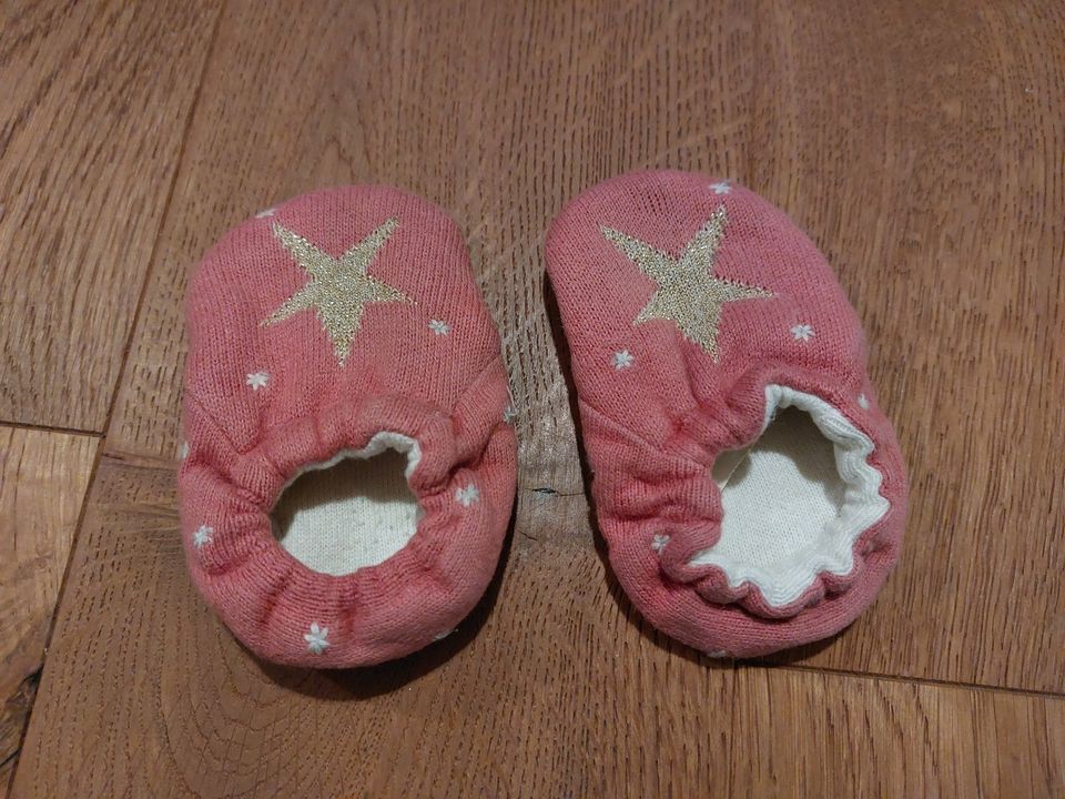 Baby-Hausschuhe Krabbelpuschen Schuhe rosa in Stuttgart
