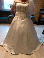 Brautkleid mit Reifrock zu verkaufen Rheinland-Pfalz - Kerzenheim Vorschau
