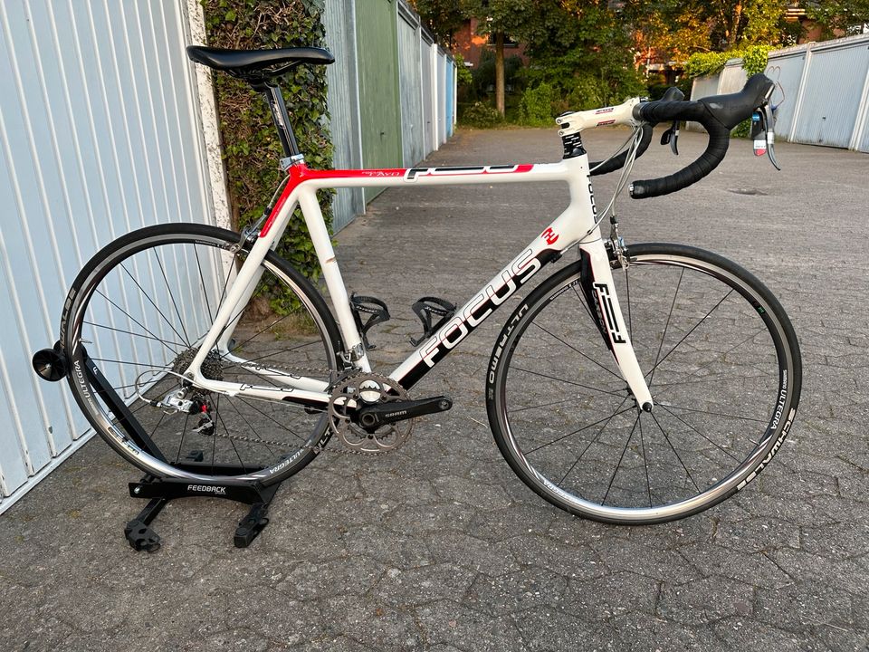 Focus Cayo SRAM Red & Ultegra RH 57 L Rennrad in Bremen