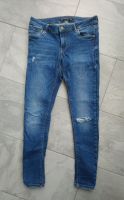 ZARA Jeans Hose Gr.40 Jeanshose destroyed used optik skinny Baden-Württemberg - Langenargen Vorschau