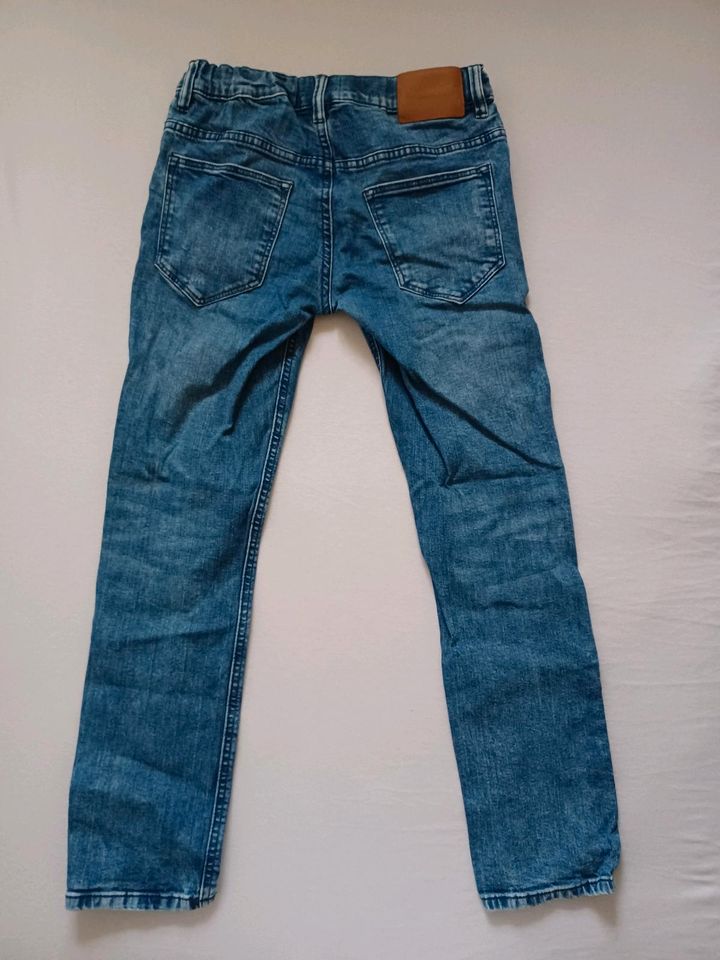 Jungen Jeans Hosen gr.152 in Itzehoe