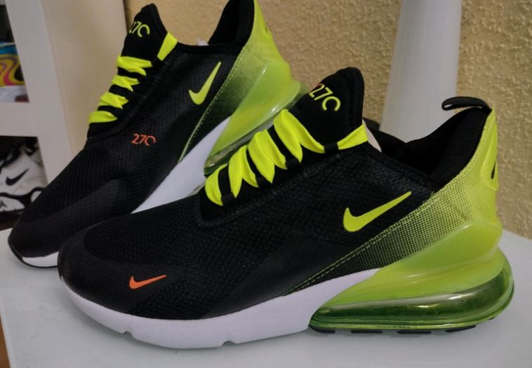 neue Nike Air Max 270 Retro Future gr 46, neon , tn, react in Düsseldorf