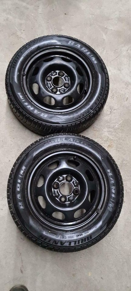 2x Sommerreifen Stahlfelgen VW Polo 6N 175 65 13 BARUM DOT49/04 in Borgentreich