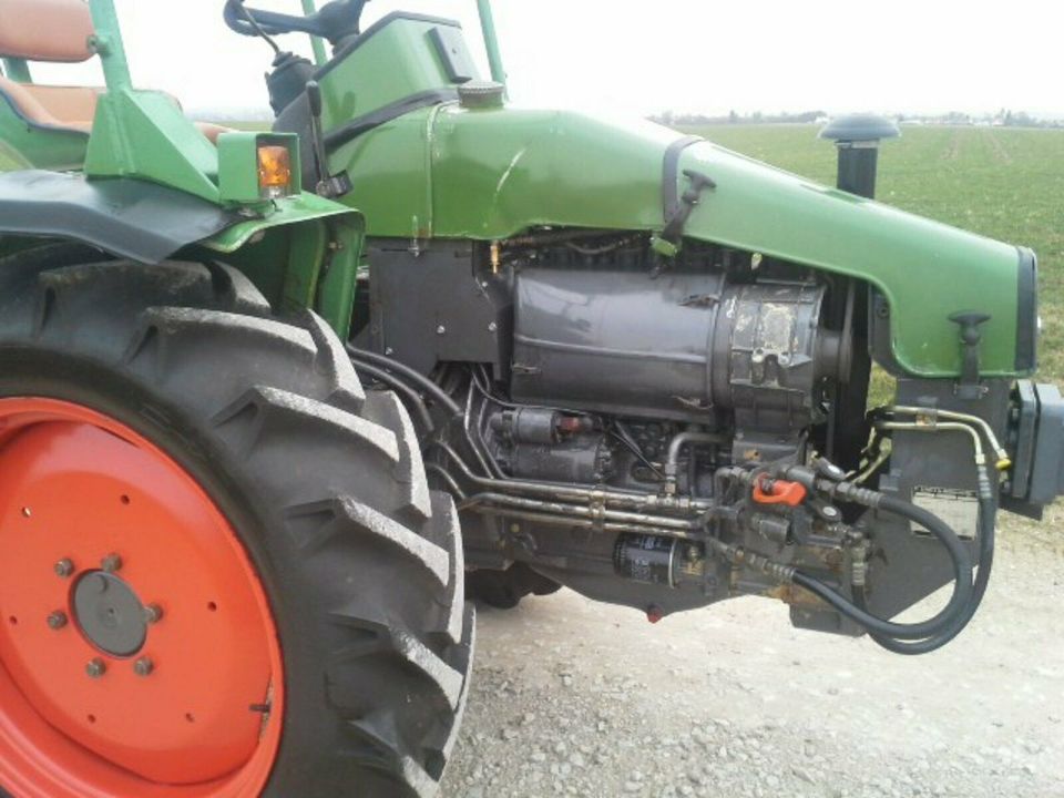 Verkaufe FENDT-Geräteträger-GTW 231 S - EZ:22.06.2015 - Bst.:1038 in Nördlingen