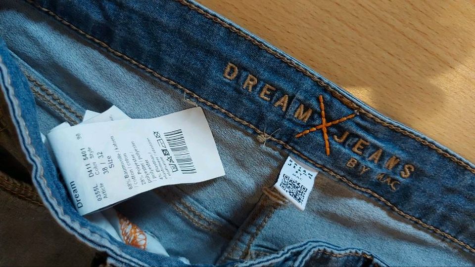 Top-Zustand: 2x MAC Jeanshose Modell „Melanie“ & „Dream“ blau in Krefeld