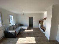 Schöne & helle 3-Zimmer Wohnung // 57qm // BEFRISTET Stuttgart - Obertürkheim Vorschau