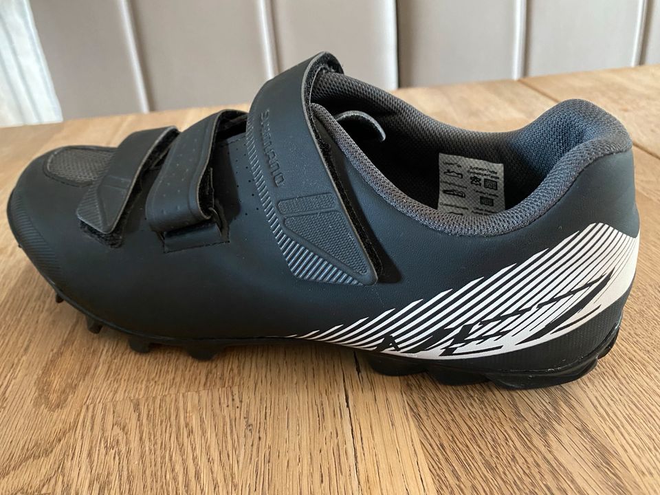 Shimano SH-ME2 MTB Schuhe, Schwarz in Berlin