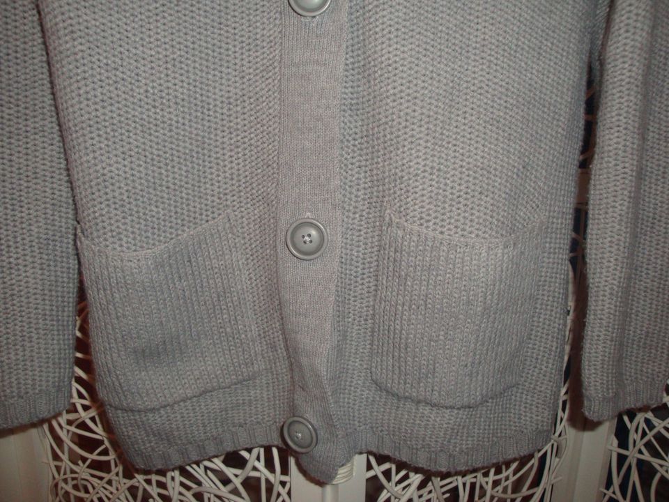 kuscheliger Cardigan in Monheim