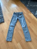 Skinny Jeans H&M Gr 170 grau innen verstellbar Nordrhein-Westfalen - Odenthal Vorschau