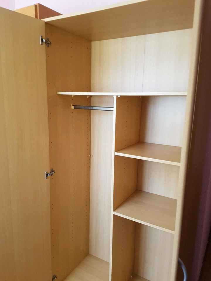 Kleiderschrank in Zörbig