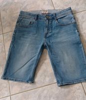 Vingino Jeans hellblaue kurze Hose Bermuda Gr 164 Rheinland-Pfalz - Nieder-Olm Vorschau