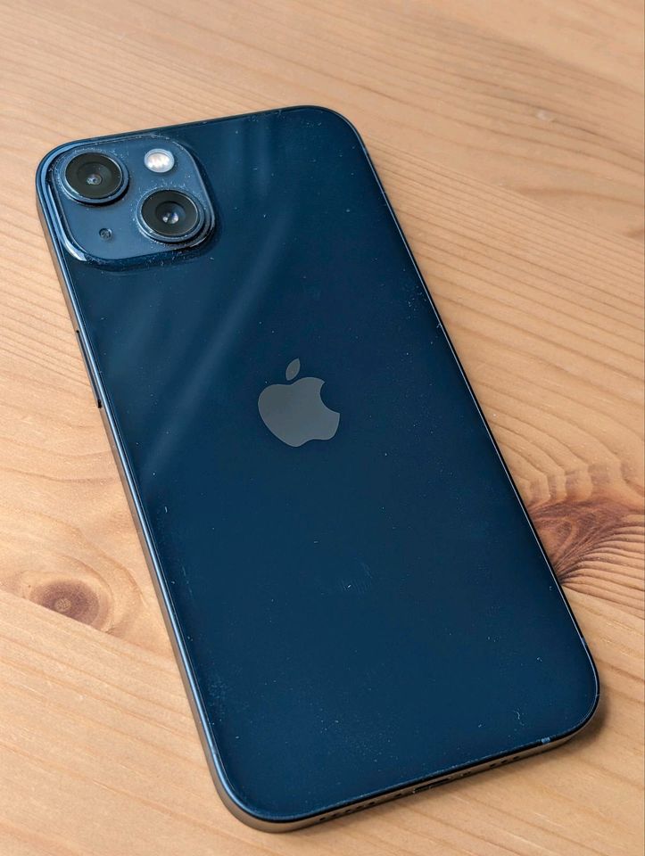 Apple iPhone 13 128GB mitternacht schwarz/dunkelblau Handy in Aachen