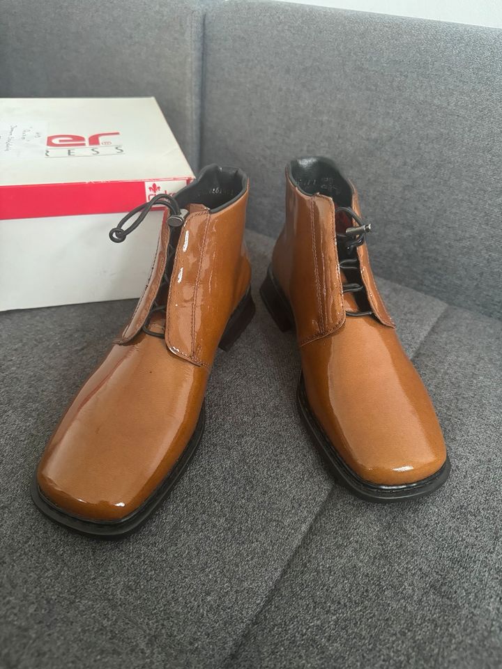 Rieker Stiefel Stiefelette Gr.37 neu Lack Lackleder in Hamburg