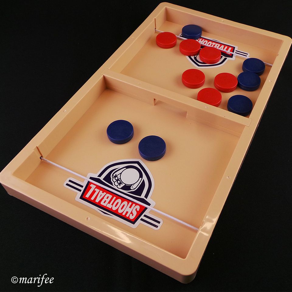 Hockey-Brettspiel, Katapult-Hockey, Sling-Puck-Spiel Art.-Nr. 123 in Lorsch