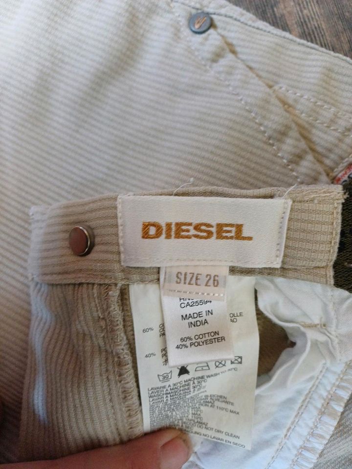 Diesel- Shorts/ Gr.26/ Damen in Ahrensfelde