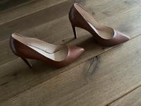 Mango Pumps High Heels hoher Absatz Gr 38 Farbe: camel Essen - Essen-Kray Vorschau